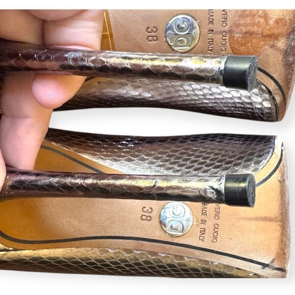 Vintage Dolce & Gabbana Metallic Python Stiletto Pumps 5” Heel | Sz 38 Y2K Glam - Picture 7 of 10